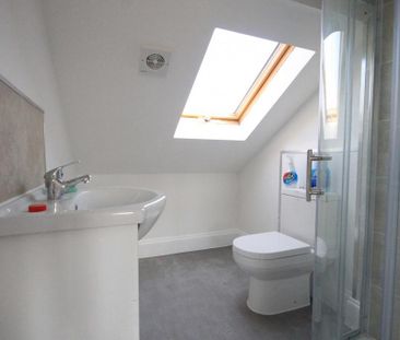 House share to rent - Photo 4