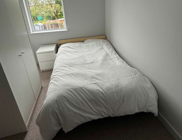 Southgate Avenue Room C - Photo 1