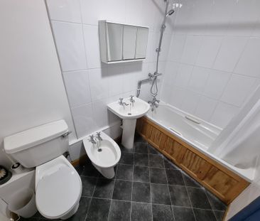 5 Bed Student Accommodation - Photo 6