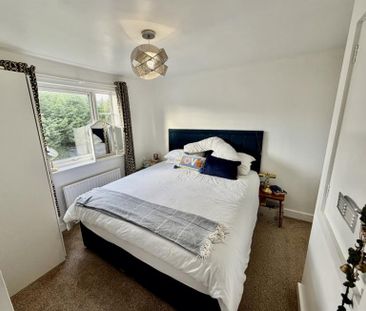 3 Bedroom Semi Detached To Let - Photo 3