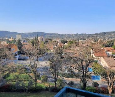 Location Appartement 3 pièces 54m² DRAGUIGNAN 83300 - Photo 6