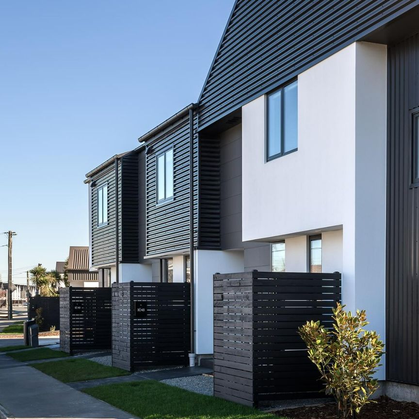 43 New Brighton Road, Shirley - Photo 1