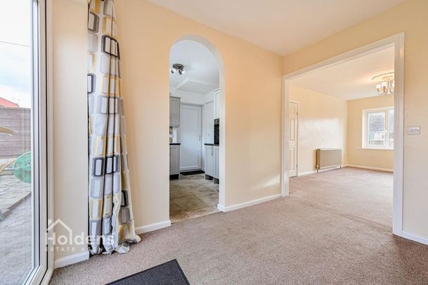 3 bedroom semi-detached house to rent - Photo 1