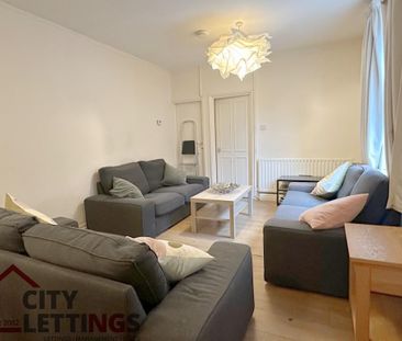 6 bedroom end of terrace house to rent - Photo 3