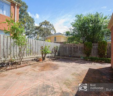 5 Triumph Close, 3150, Glen Waverley Vic - Photo 2