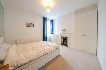 3 bedroom maisonette to rent - Photo 4