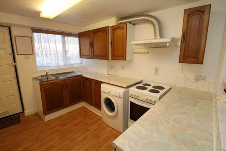 1 bed Maisonette for rent - Photo 4