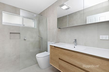 4 Bennett Street, Richmond VIC 3121 - House For Rent | Domain - Photo 3