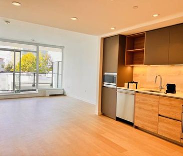 Downtown Luxury & Brand-new 1 Bedroom, parking included - Photo 1