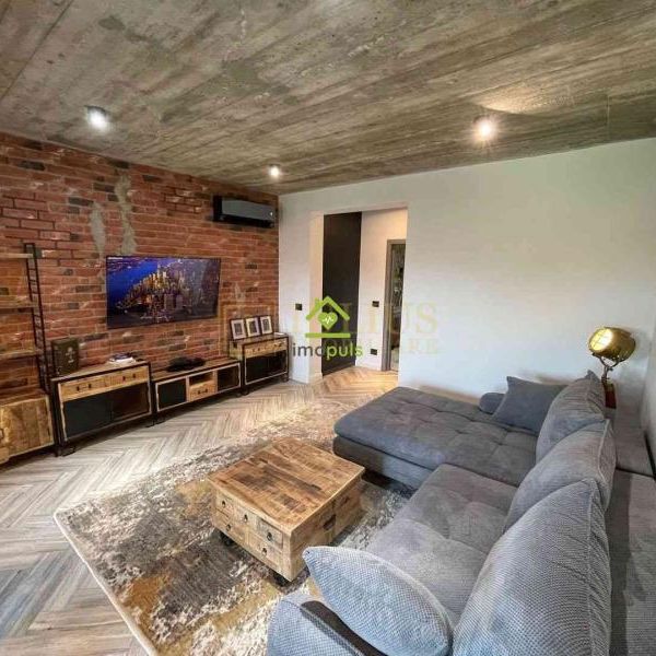 Prima inchiriere| Giroc| 2 camere| apartament de lux| design Loft| loc de parcar - Fotografie 1
