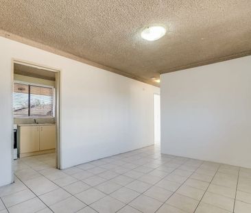 Walk To Westfields - Photo 4