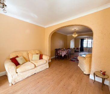 5 bedroom semi-detached house to rent - Photo 1