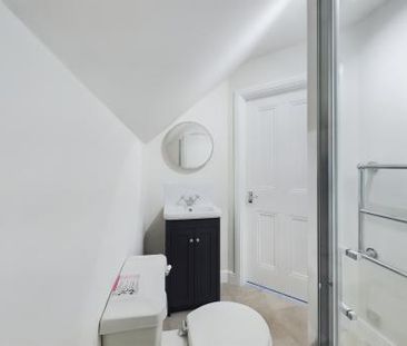 Plantation Farm Cottages, Wolverton, Tadley, Hampshire, RG26 - Photo 3