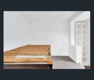 Two Levels of Living! - Photo 2