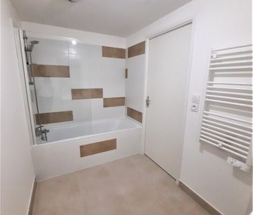 Location Appartement 3 pièces 56m² JUVIGNAC 34990 - Photo 2