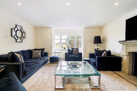 6 bedroom detached house to rent - Photo 2
