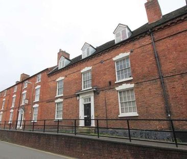 Church Street, Kidderminster, DY10 - Photo 2