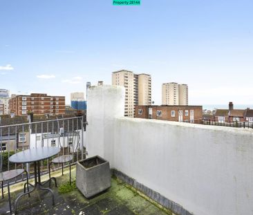 3 bedroom maisonette to rent - Photo 4