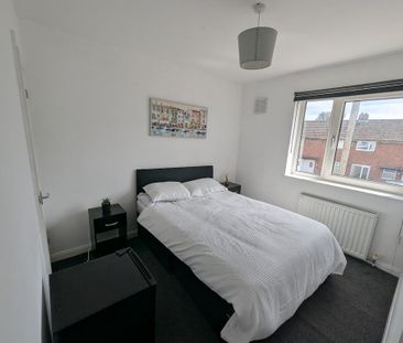 1 bedroom house of multiple occupation to rent - Photo 3