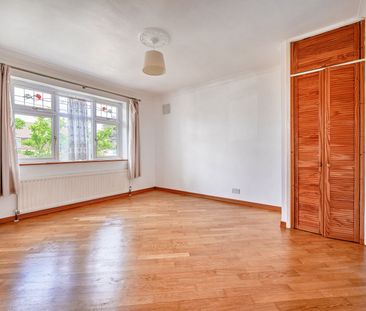 Available unfurnished now - Photo 1