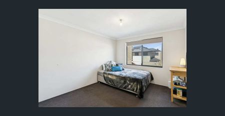 Prime property in plum location! - Photo 5