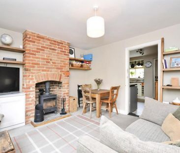 2 bedroom semi-detached house to rent - Photo 6