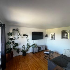 5 ½ à louer à Contrecœur – Dernier étage – 1 350 $ disponible le 1 novembre 2026 - Photo 2