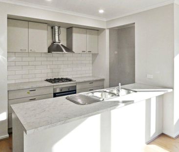 NEW 4 BEDROOM FAMILY HOME - Photo 2