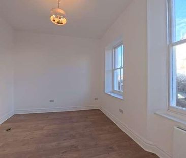 Claremont Crescent, Weston-super-mare, BS23 - Photo 4