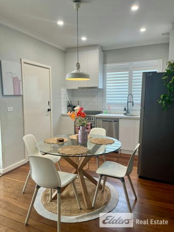 Comfortable Coastal Living - Photo 5