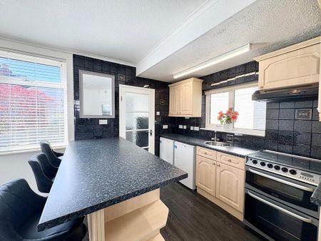 2 bedroom house to rent - Photo 3