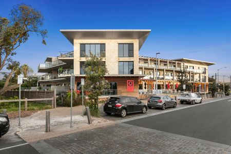 203/866 Point Nepean Road - Photo 2