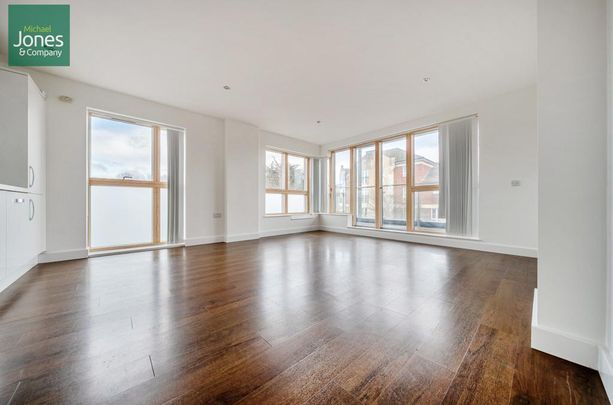 2 bedroom flat to rent - Photo 1