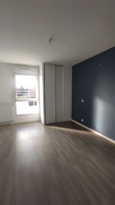 Location Appartement 4 pièces 82m² - Photo 1