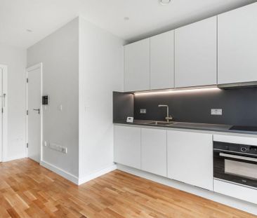 Ground floor flat to rent - Photo 6