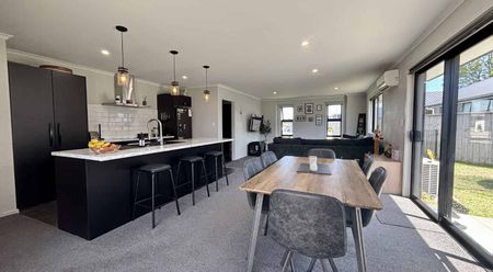 Make 9 Korimako Place your next move. - Photo 5