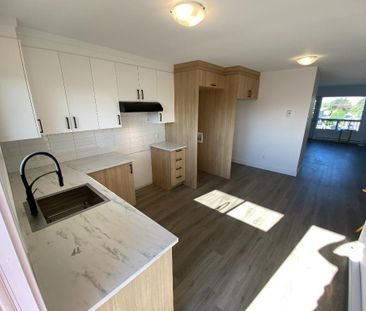 4 ½ rénové à louer – Sainte-Rose, Laval - Tranquille - Photo 2