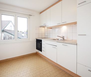Renovierte 3.5-Zimmerwohnung mit Balkon an ruhiger Lage, mit Blick ... - Photo 3