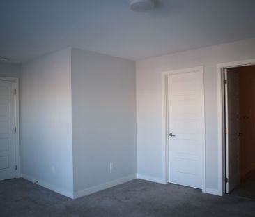 For Lease - 705 Fenwick Way, Barrhaven, Ontario - Photo 4