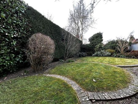 3 bedroom semi-detached house to rent - Photo 3