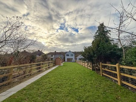 Lower Road, Great Amwell, Ware - Photo 5