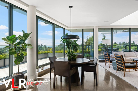 Penthouse in Vancouver West Side, BC - Photo 5