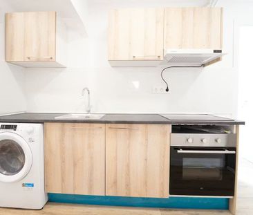 Calle de Manuel Maroto, Madrid, Community of Madrid 28053 - Photo 6