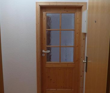 Für Holzfrende: Frisch sanierte 2-Raumwhng mit Wohnküche, Balkon, G... - Photo 4