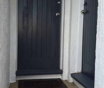 Very nice 2 bedroom Waverley home - Photo 5