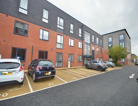 1 Bedroom Apartment Available Arranging tenancy - Photo 3