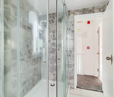 Studio to rent - Photo 6