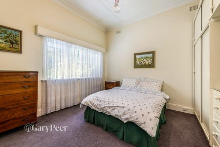 57 Alexandra St, St Kilda East VIC 3183 - House For Rent | Domain - Photo 5