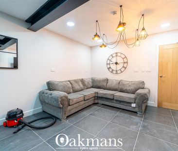 5 bedroom house to rent - Photo 2