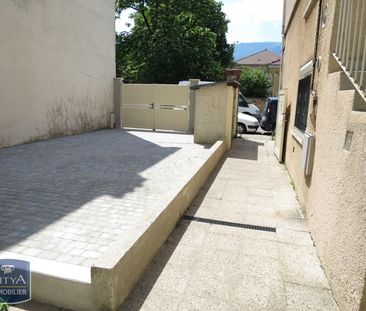 Location Appartement 1 pièce 40m² GRENOBLE 38000 - Photo 5